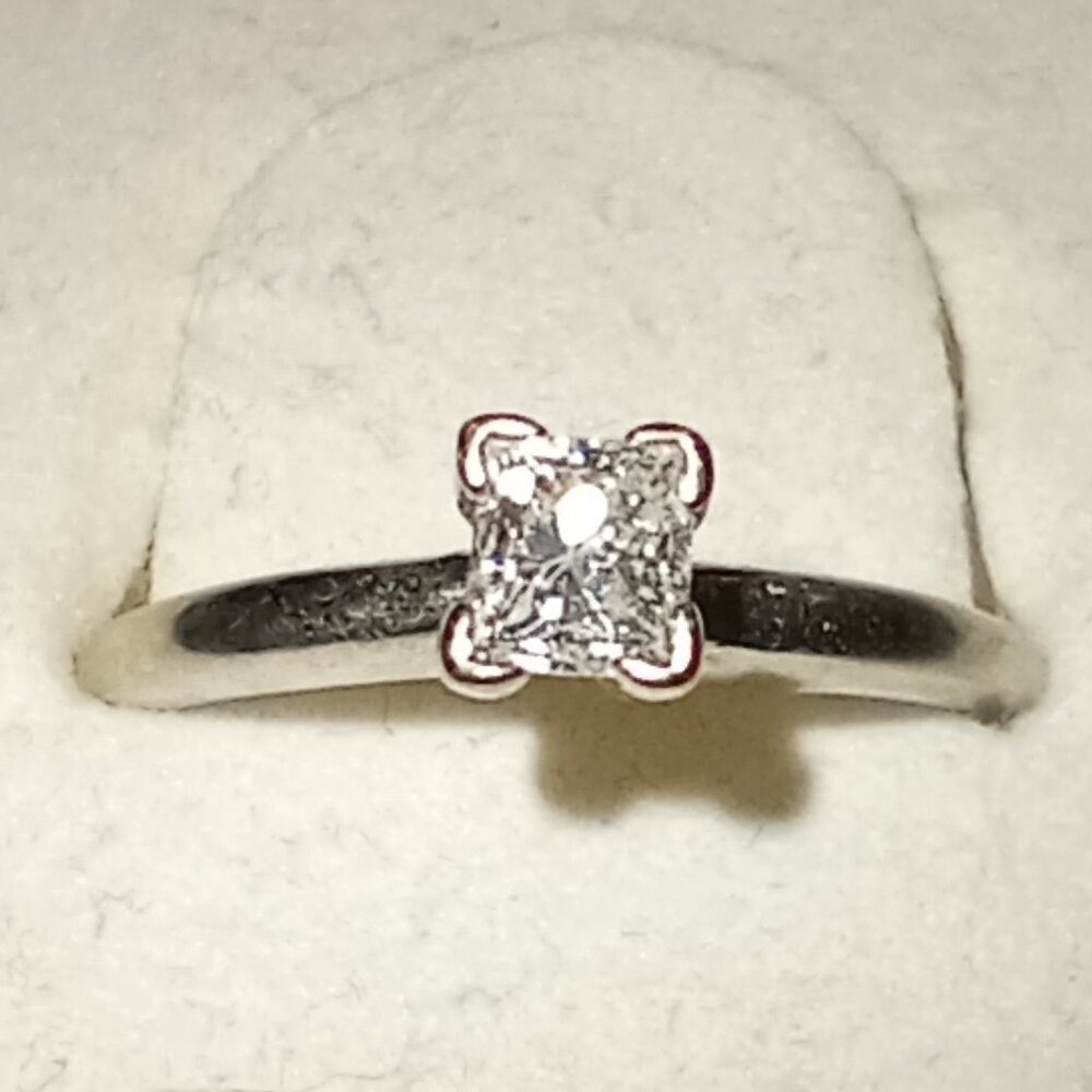 14Kt White Gold 0.42ct Princess Solitaire Diamond Ring